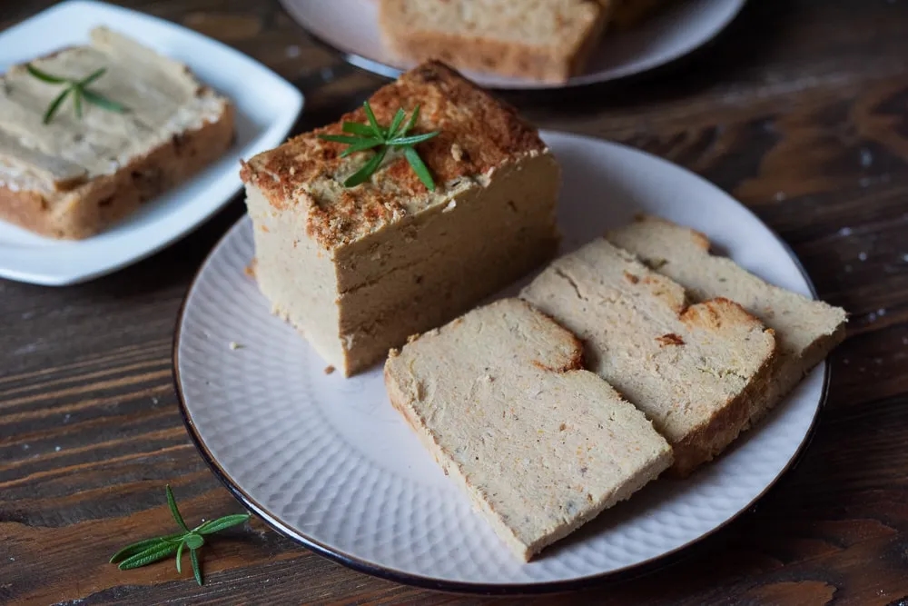 Ile piec pasztet z królika, aby był idealnie soczysty i smaczny